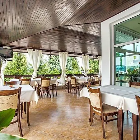 Family Saint Konstantin 3* Κάρτζαλι